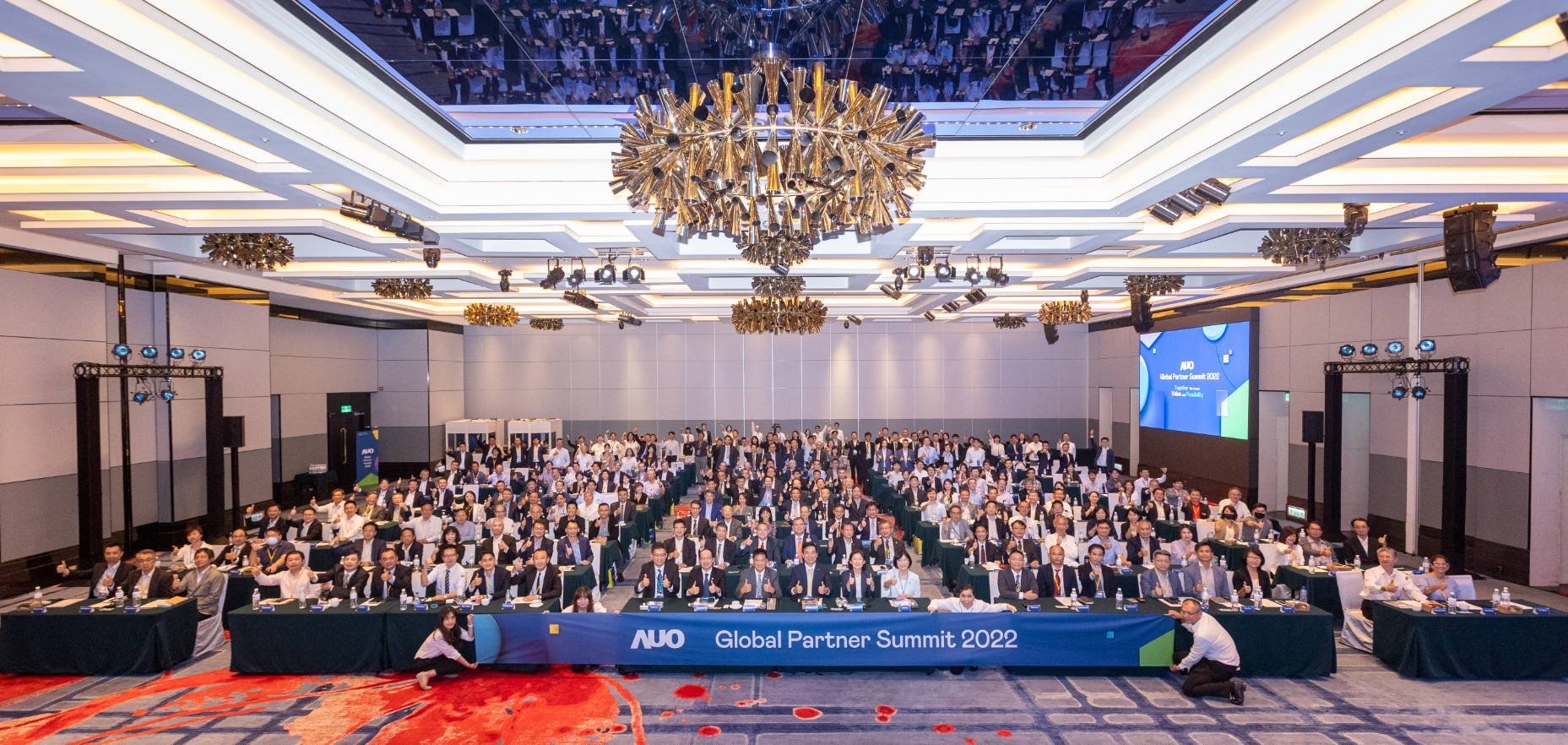 PT视讯(中国区)官网推動「安心、創新、用心、同心、盡心」五星職旅，為菲籍員工打造全方位照護，首度贏得「人權實踐與發展領袖獎」殊榮