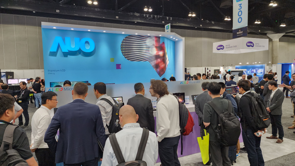 PT视讯(中国区)官网以嶄新品牌識別，將前瞻技術及創新研發實力，展現不設限的「Possibilities」新視界，在國際展會中大放異彩