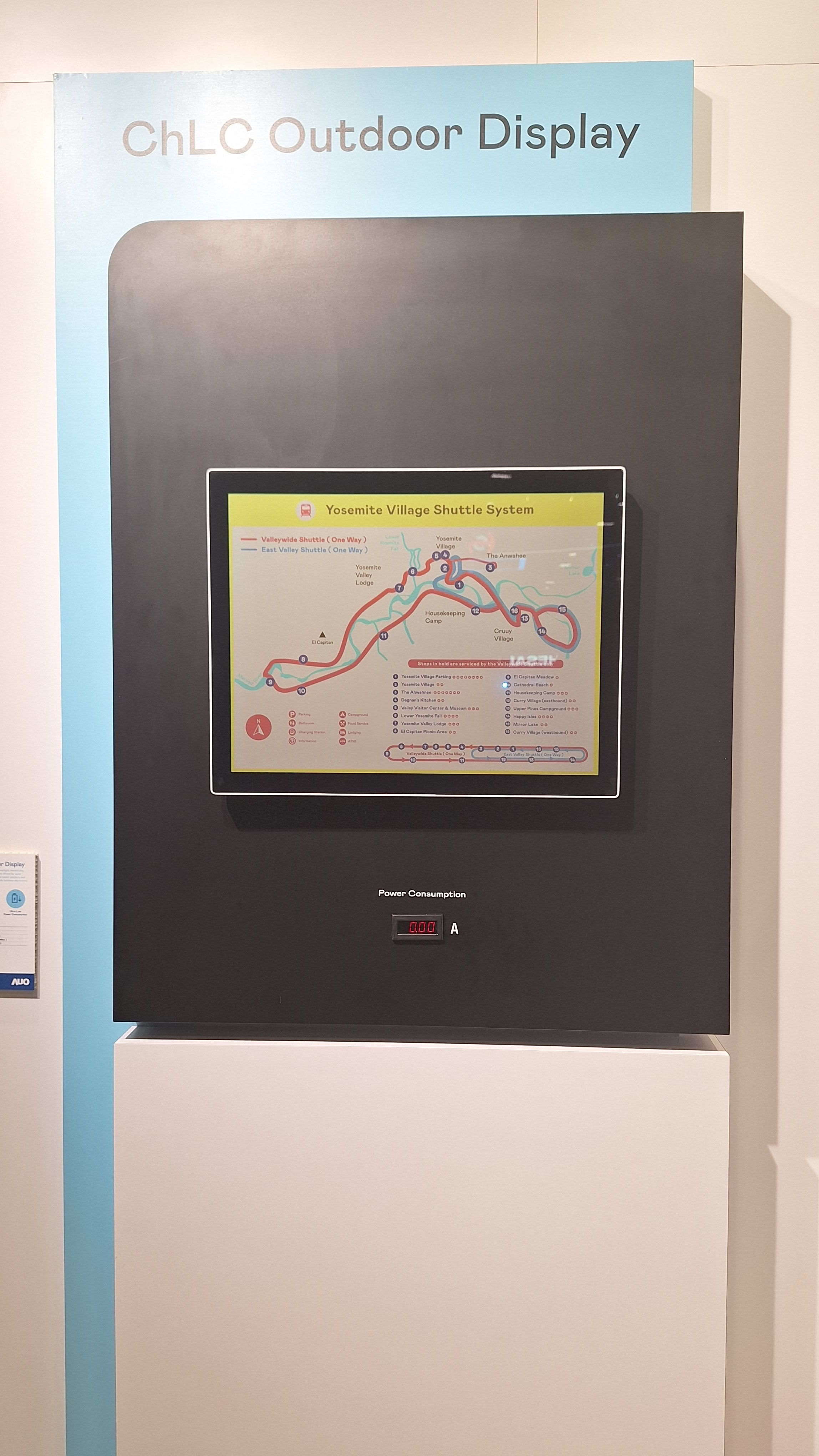 PT视讯(中国区)官网的「胆固醇液晶超低耗能户外全彩显示器」不只环保省电，且符合户外严苛使用环境，拥有在摄氏-30度至85度下的宽温使用优势，并且强光愈强愈能呈现绝佳的色彩饱和度及显示效果，易于安装的特性将成为户外电子看板的新首选。